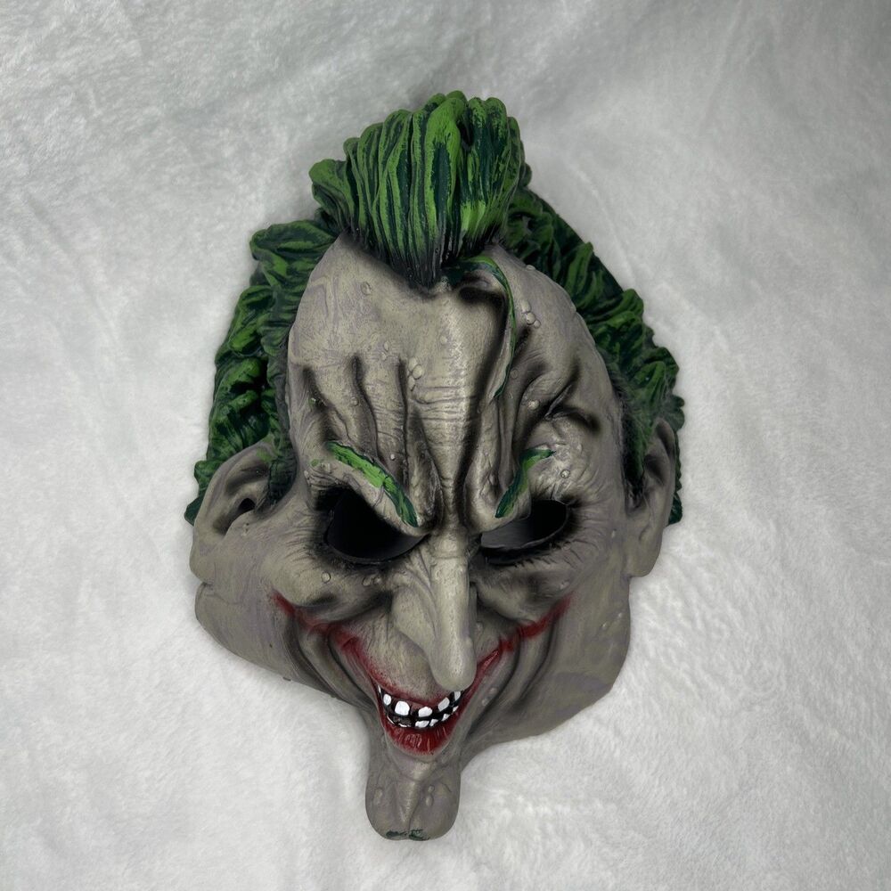 Rubie’s The Joker Adult Costume Mask Batman Villain Cosplay Halloween accessory